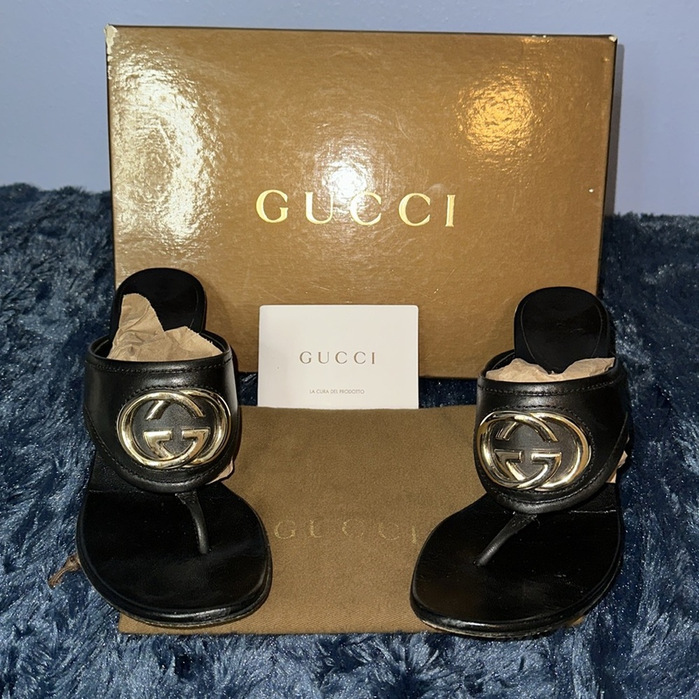 GUCCI KITTEN HEELS